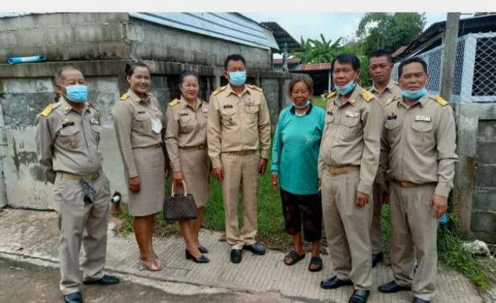 นายก อบต.ลงพื้นที่ ตรวจเยี่ยมผู้ประสบเหตุสาธารณภัย (อุทกภัย) ในเขตพื้นที่ อบต.โนนข่า