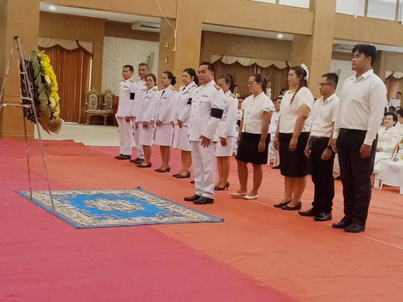 พิธีวางพวงมาลาเนื่องในวันนวมินทรมหาราช  13  ตุลาคม  2569  ณ  หอประชุมที่ว่าการอำเภอพล