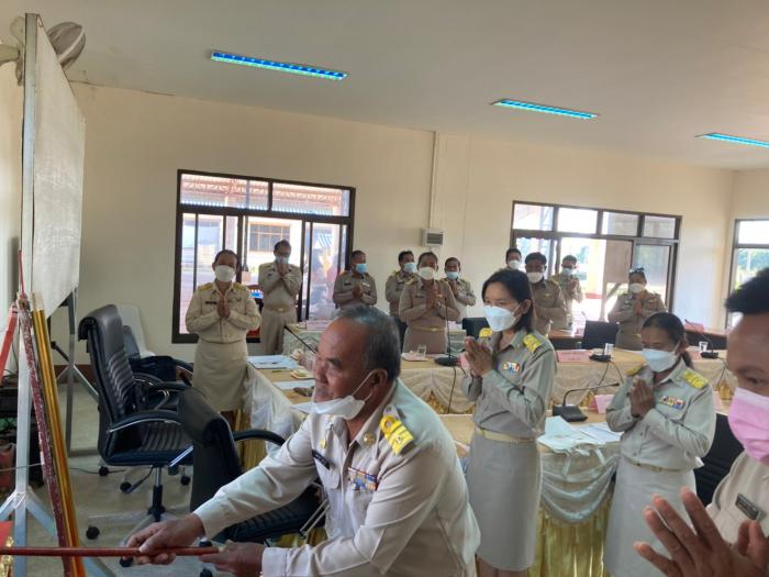 ประชุมสภาองค์การบริหารส่วนตำบลโนนข่า 