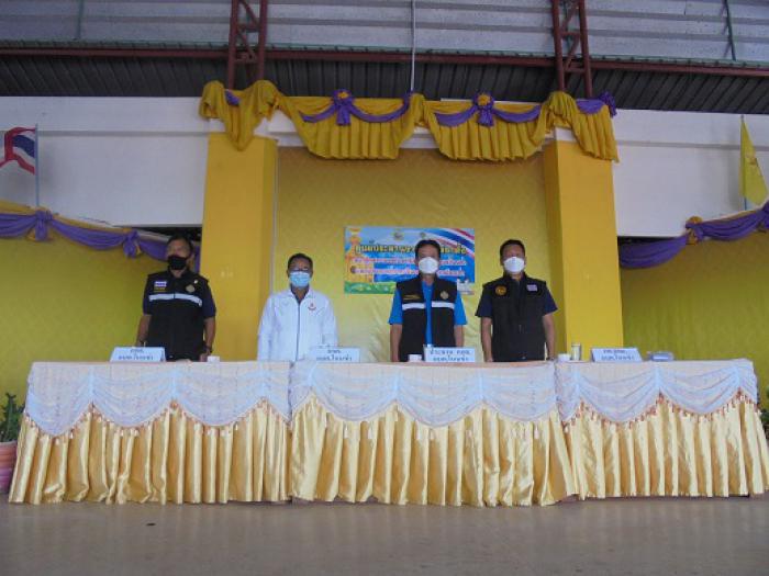 ตรวจเช็คอุปกรณ์และส่งมอบหีบบัตร