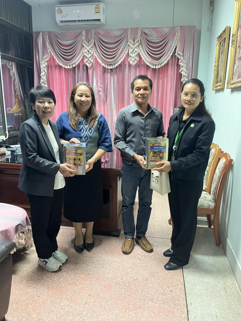  ธนาคารเพื่อการเกษตรและสหกรณ์การเกษตร (ธ.ก.ส.) ได้ออกตรวจเยี่ยม และประชาสัมพันธ์ กรมธรรม์คุ้มครอง...