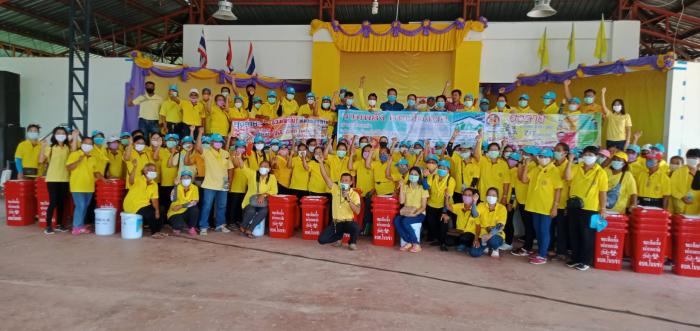 องค์การบริหารส่วนตำบลโนนข่า ได้มอบถังขยะอันตรายให้กับผู้นำหมู่บ้านทั้ง 9 หมู่บ้าน ณ อาคารอเกประสงค์ อบต.โนนข่า อ.พล จ.ขอนแก่น