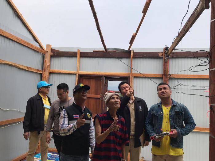 นายก อบต.โนนข่า พร้อมทีมงาน ออกสำรวจ เหตุสาธารณภัย (วาตภัย)